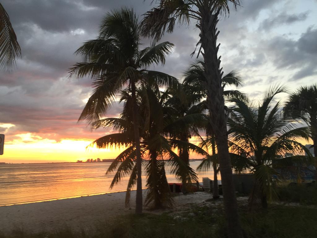 751 Meridian House Aparthotel Miami Beach Bagian luar foto